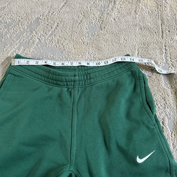 Nike Sportswear Club Fleece Joggers pull on green sweatpants medium - Picture 5 of 12